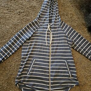 Market & Spruce Navy and Cream Striped Top